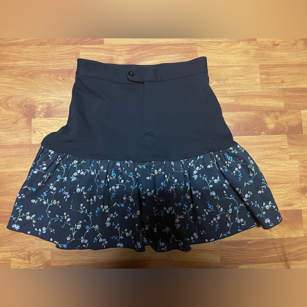 NWT Selkie Mini A-Line Skirt with Floral Detail